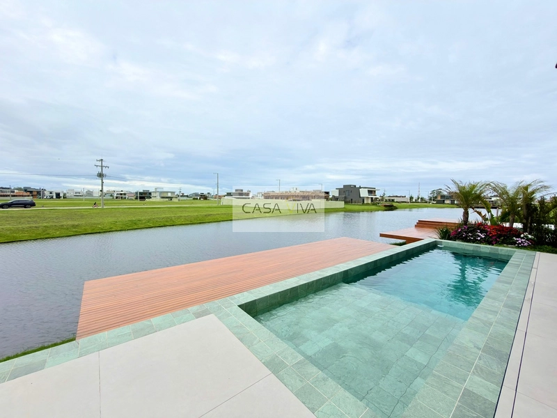 SOBRADO À BEIRA LAGO  ALTO PADRÃO - MOBILIADO & DECORADO: 17ª foto da galeria de imagens do imóvel