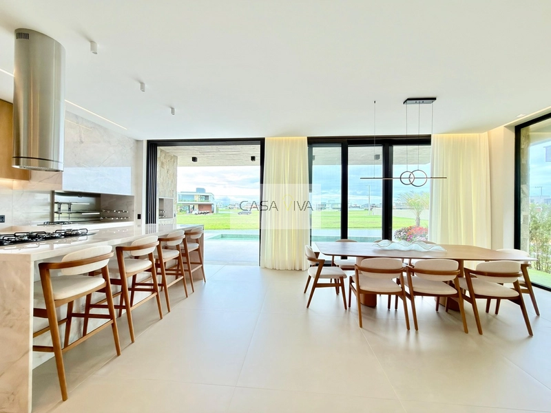 SOBRADO À BEIRA LAGO  ALTO PADRÃO - MOBILIADO & DECORADO: 20ª foto da galeria de imagens do imóvel