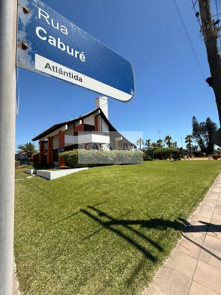 Casa em Localização Privilegiada – Ao Lado do Caburé: 2ª foto da galeria de imagens do imóvel