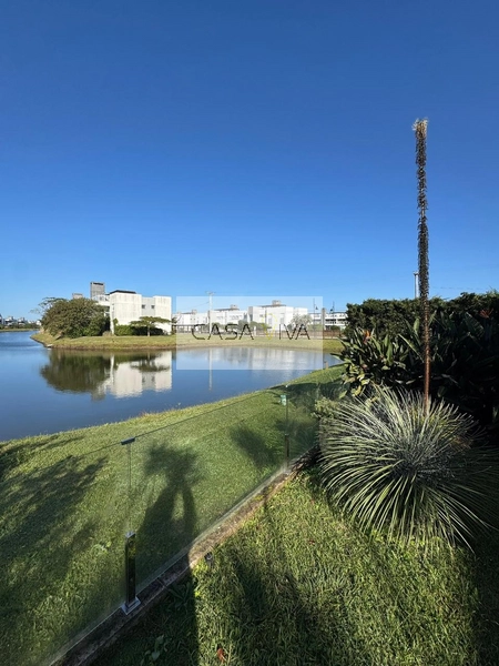 Sobrado de Alto Padrão à Beira do Lago – Mobiliado e Decorado: 23ª foto da galeria de imagens do imóvel