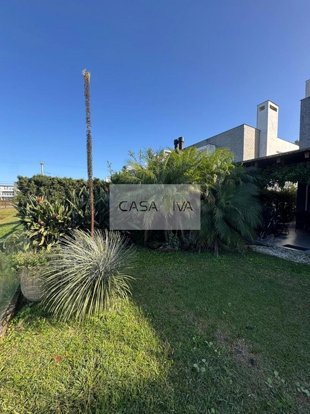 Sobrado de Alto Padrão à Beira do Lago – Mobiliado e Decorado: 5ª foto da galeria de imagens do imóvel