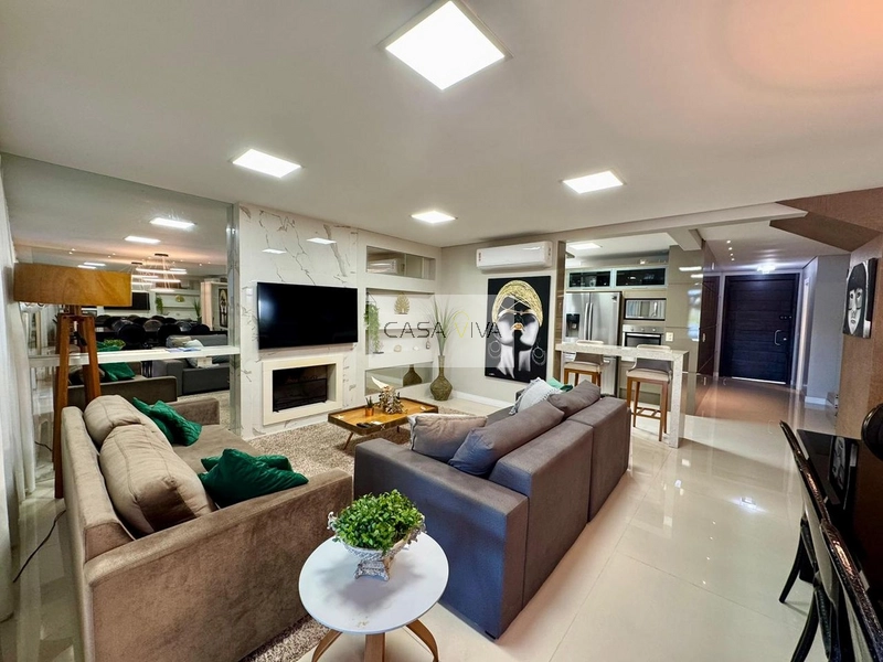 Sobrado de Alto Padrão à Beira do Lago – Mobiliado e Decorado: 42ª foto da galeria de imagens do imóvel