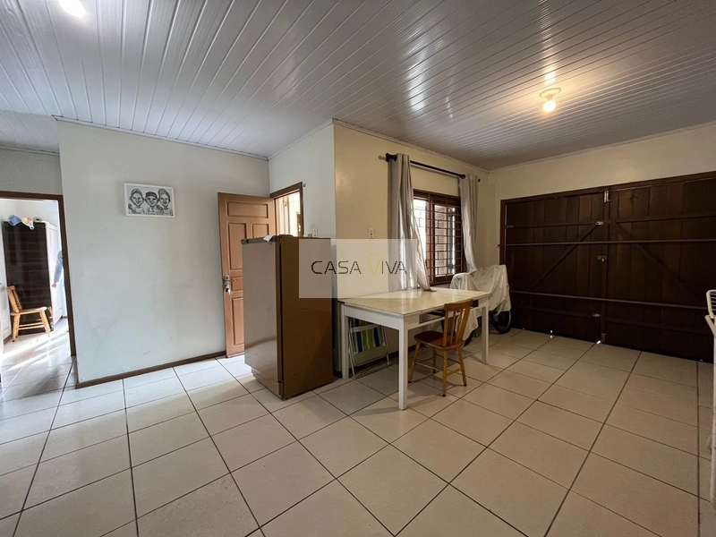 EXCELENTE CASA DE ESQUINA NA REGIÃO CENTRAL DE CAPÃO DA CANOA: 16ª foto da galeria de imagens do imóvel