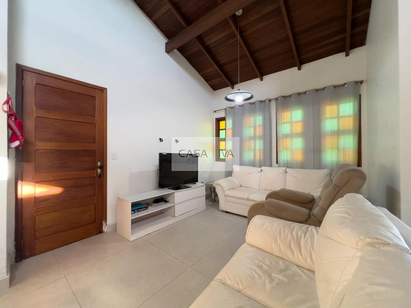 CASA TÉRREA COM ANEXO À VENDA NO CENTRO DE XANGRI-LÁ: 4ª foto da galeria de imagens do imóvel