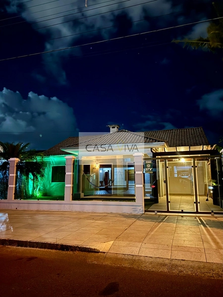 CASA DECORADA EM ESTILO PRAIA À VENDA – ZONA NOVA: 2ª foto da galeria de imagens do imóvel