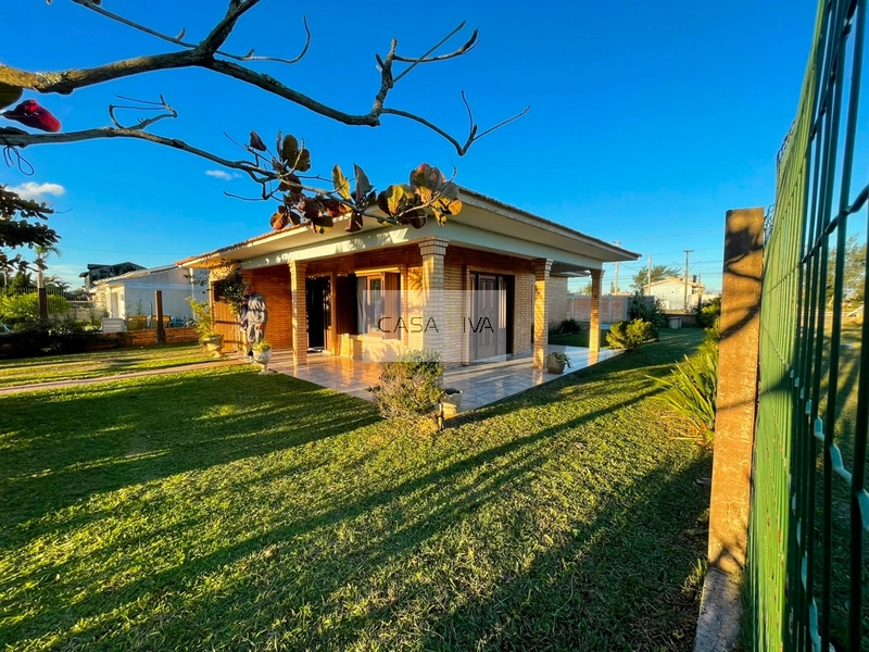 CASA À VENDA EM XANGRI-LÁ: 2ª foto da galeria de imagens do imóvel