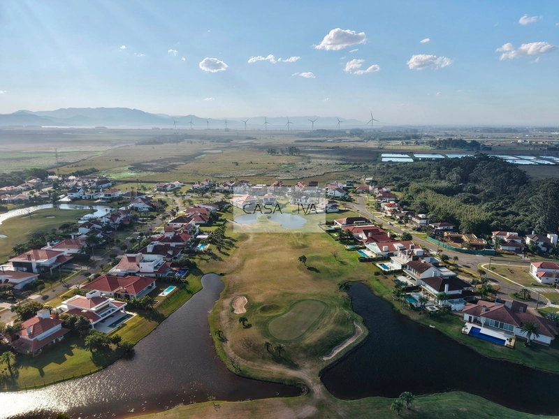 CASA À VENDA NO CONDOMÍNIO GREEN GOLF: 8ª foto da galeria de imagens do imóvel