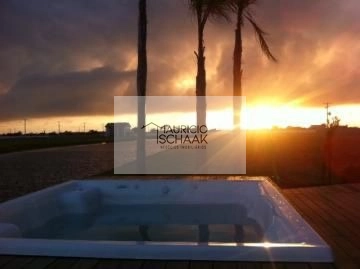 Sobrado beira lago em condomínio fechado: 15ª foto da galeria de imagens do imóvel