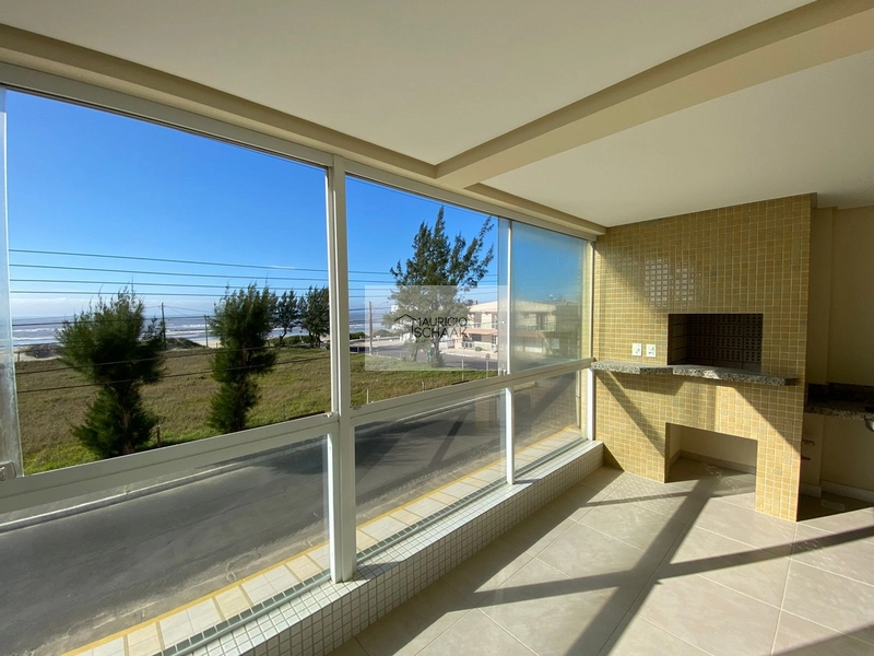 Amplo apartamento com vista mar em Capão da Canoa: 1ª foto da galeria de imagens do imóvel