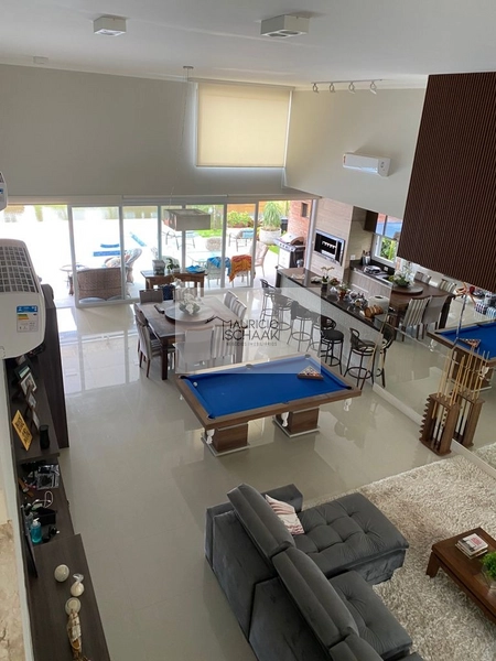 Sobrado beira lago em condomínio fechado: 13ª foto da galeria de imagens do imóvel