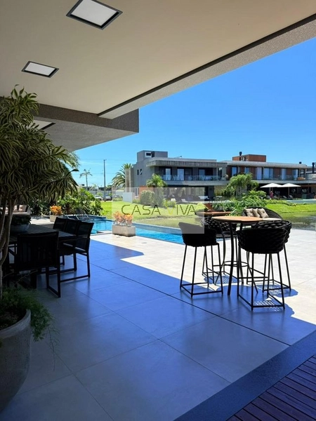 Mansão em condomínio fechado no litoral: 41ª foto da galeria de imagens do imóvel