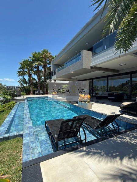 Mansão em condomínio fechado no litoral: 61ª foto da galeria de imagens do imóvel