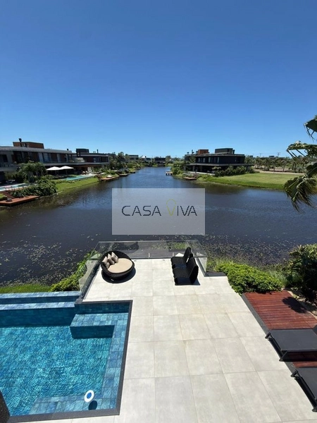 Mansão em condomínio fechado no litoral: 69ª foto da galeria de imagens do imóvel