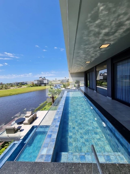 Mansão em condomínio fechado no litoral: 39ª foto da galeria de imagens do imóvel