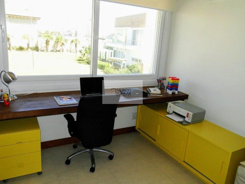 Casa em condomínio fechado beira mar: 7ª foto da galeria de imagens do imóvel