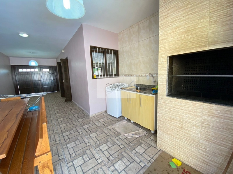 Linda casa em Nova Tramandaí: 4ª foto da galeria de imagens do imóvel