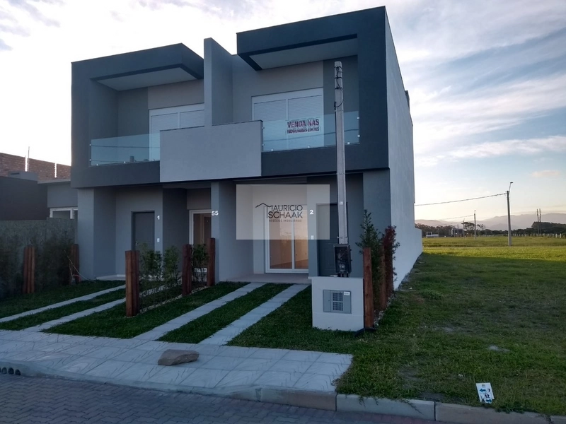 Duplex em novo bairro planejado em Xangri-Lá: 4ª foto da galeria de imagens do imóvel