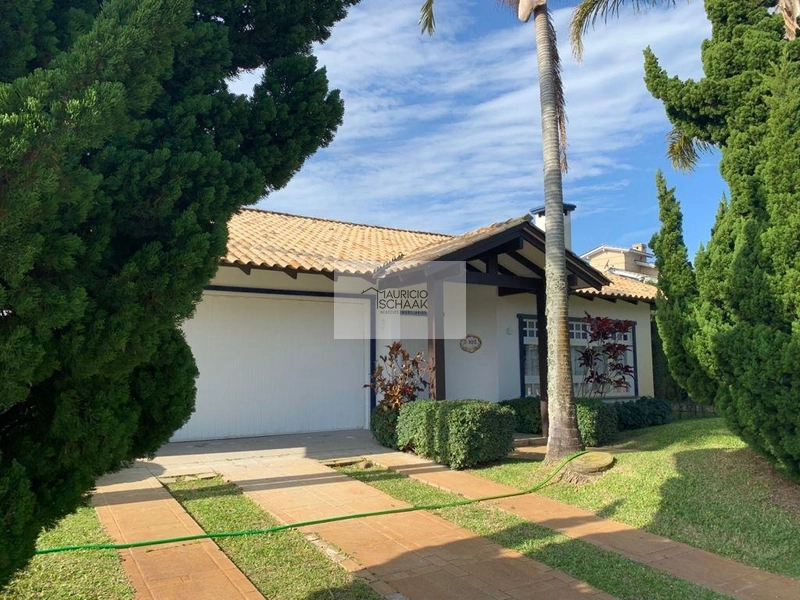Casa com 2 terrenos e meio em condomínio de Atlântida: 5ª foto da galeria de imagens do imóvel