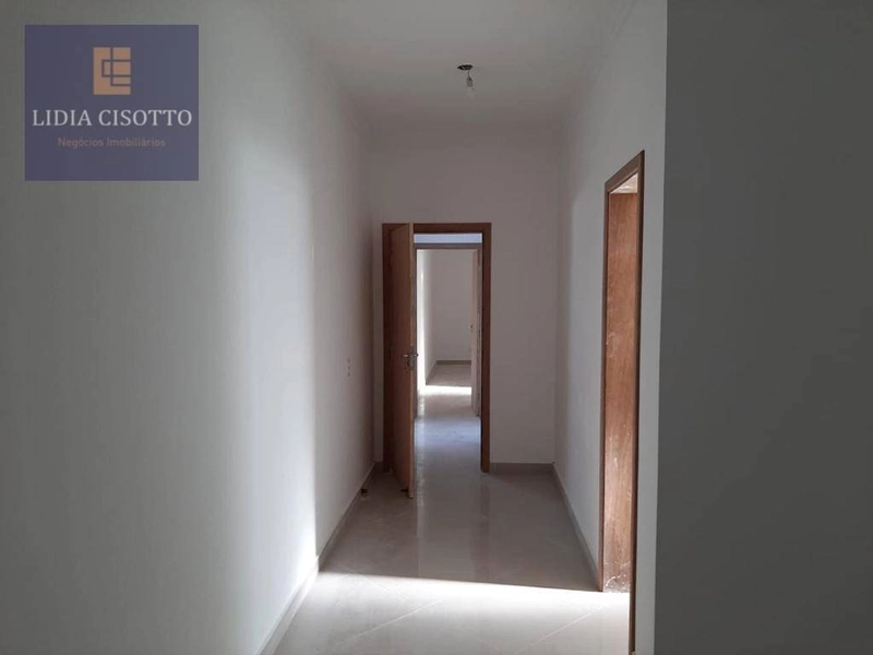 Casa nova em condomínio fechado em Capela do Alto.: 2ª foto da galeria de imagens do imóvel