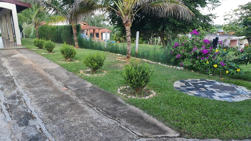 Linda chacará: 4ª foto da galeria de imagens do imóvel