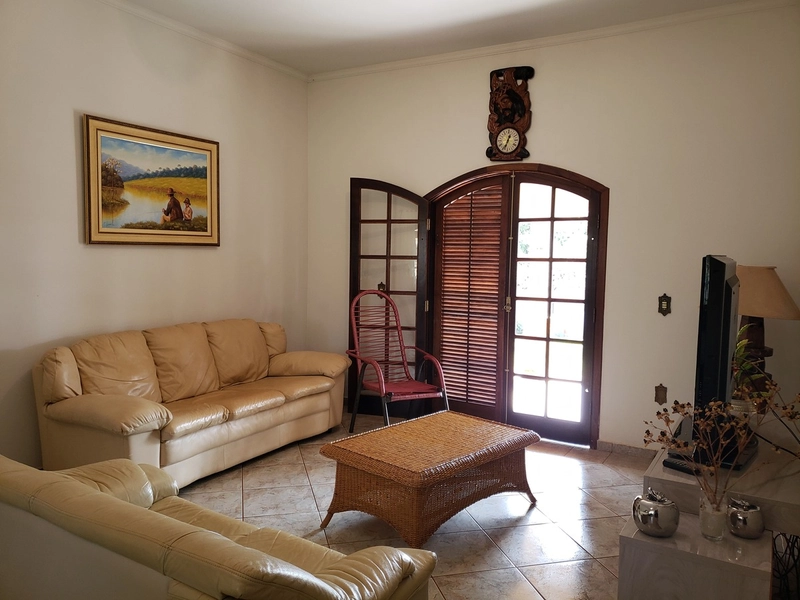 Chácara arborizada para relaxar e desfrutar com familiares e amigos.: 8ª foto da galeria de imagens do imóvel