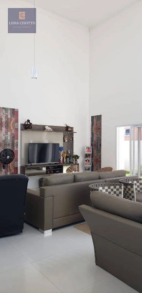 Linda casa no Vivendas do Lago.: 36ª foto da galeria de imagens do imóvel