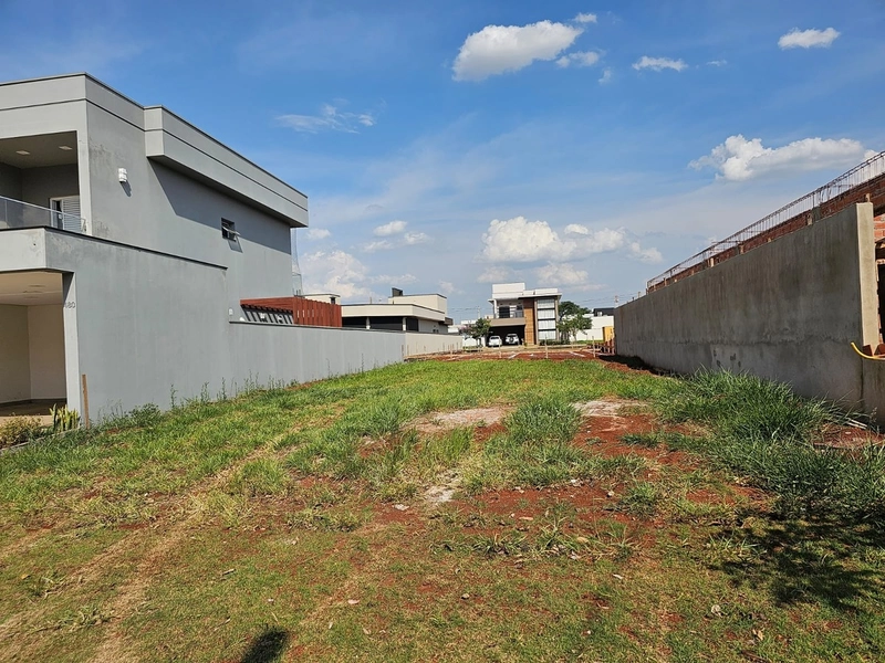 Excelente lote a venda no condomínio Esplanada: 1ª foto da galeria de imagens do imóvel