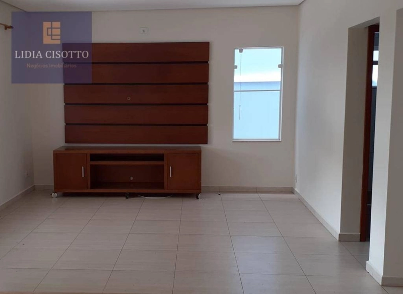 Excelente casa a venda no Monte Verde: 2ª foto da galeria de imagens do imóvel