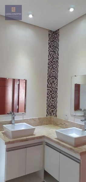 Excelente casa a venda no Monte Verde: 10ª foto da galeria de imagens do imóvel