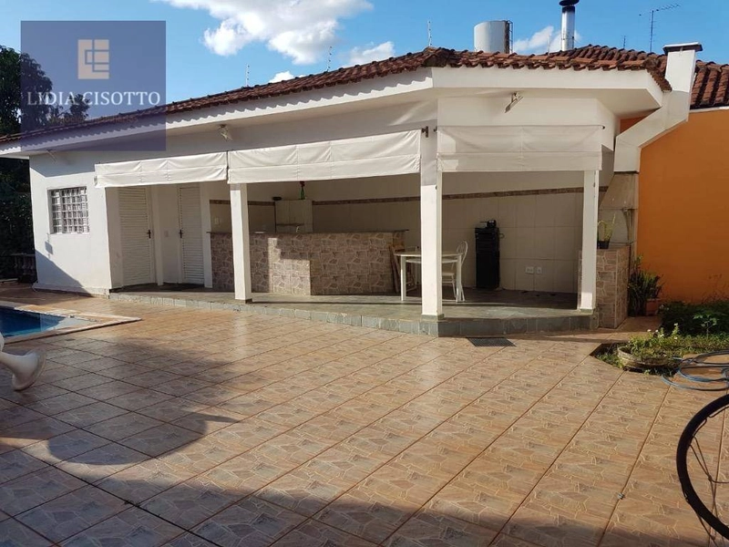 Excelente sobrado em Catanduva: 2ª foto da galeria de imagens do imóvel