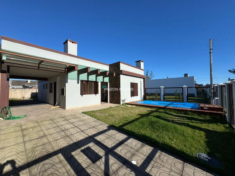 CASA PRÓXIMA DA PRAIA: 1ª foto da galeria de imagens do imóvel