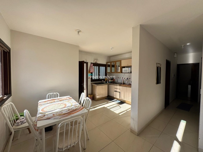CASA PRÓXIMA DA PRAIA: 6ª foto da galeria de imagens do imóvel