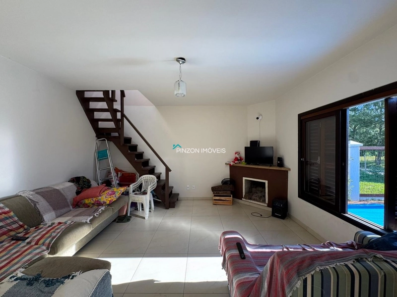 CASA PRÓXIMA DA PRAIA: 7ª foto da galeria de imagens do imóvel
