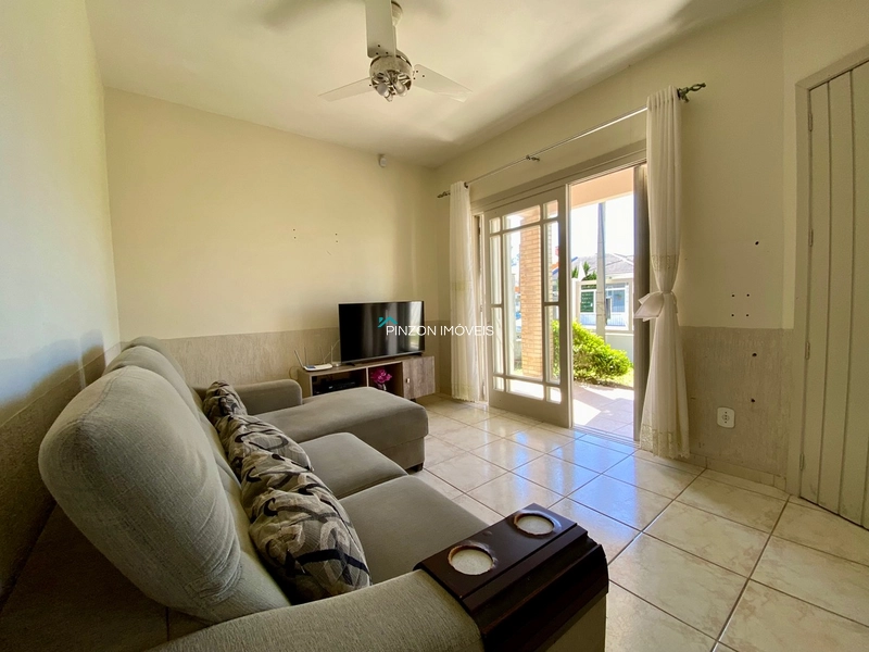 CASA PRÓXIMA À PRAIA: 10ª foto da galeria de imagens do imóvel
