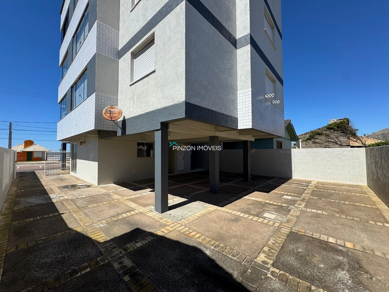 APARTAMENTO NA BEIRA MAR DE ATLÂNTIDA SUL: 2ª foto da galeria de imagens do imóvel