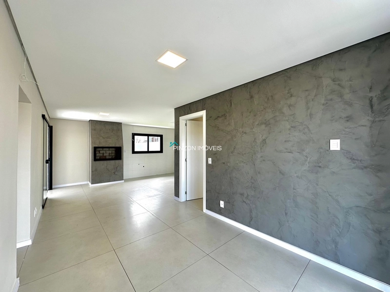 CASA NOVA: 7ª foto da galeria de imagens do imóvel