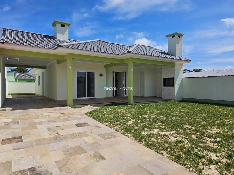 CASA COM 03 DORMITÓRIOS EM AREIAS BRANCAS A APENAS 500 METROS DO MAR!: 1ª foto da galeria de imagens do imóvel