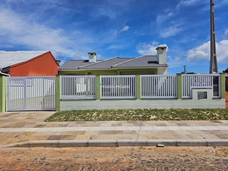 CASA COM 03 DORMITÓRIOS EM AREIAS BRANCAS A APENAS 500 METROS DO MAR!: 2ª foto da galeria de imagens do imóvel