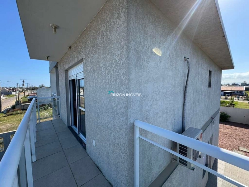 SOBRADO PRÓXIMO DO CENTRO EM ATLÂNTIDA SUL: 12ª foto da galeria de imagens do imóvel