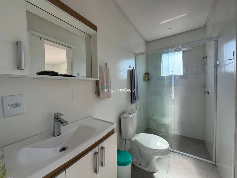 SOBRADO PRÓXIMO DO CENTRO EM ATLÂNTIDA SUL: 7ª foto da galeria de imagens do imóvel