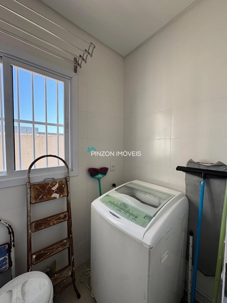 SOBRADO PRÓXIMO DO CENTRO EM ATLÂNTIDA SUL: 23ª foto da galeria de imagens do imóvel