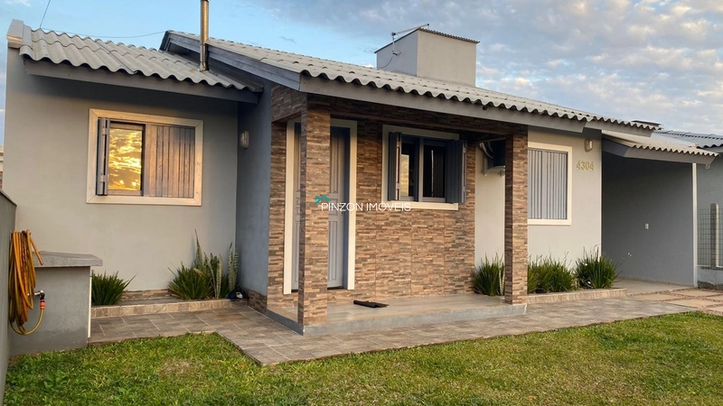 RESIDÊNCIA A POUCOS METROS DO MAR EM ARROIO DO SAL: 5ª foto da galeria de imagens do imóvel