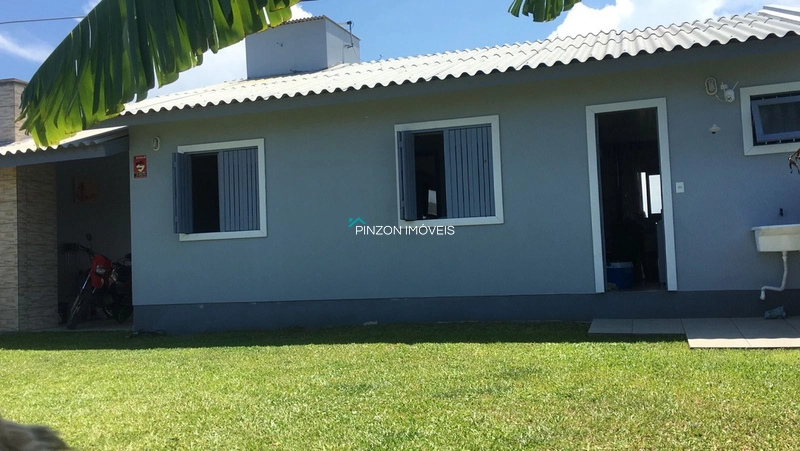 RESIDÊNCIA A POUCOS METROS DO MAR EM ARROIO DO SAL: 14ª foto da galeria de imagens do imóvel