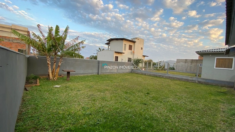 RESIDÊNCIA A POUCOS METROS DO MAR EM ARROIO DO SAL: 12ª foto da galeria de imagens do imóvel