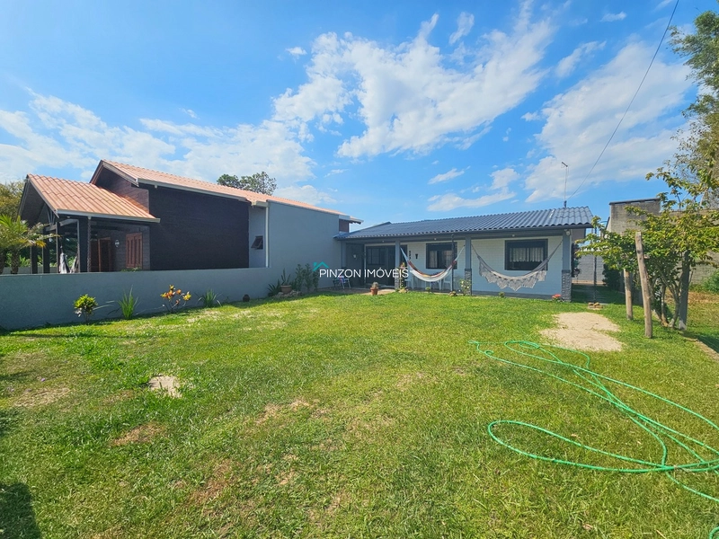 LINDO IMÓVEL COM 03 DORMITÓRIOS NO BALNEÁRIO ATLÂNTICO!: 2ª foto da galeria de imagens do imóvel