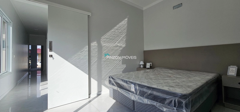 CASA COM 03 DORMITÓRIOS E PISCINA NO BALNEÁRIO VISTA ALEGRE: 23ª foto da galeria de imagens do imóvel