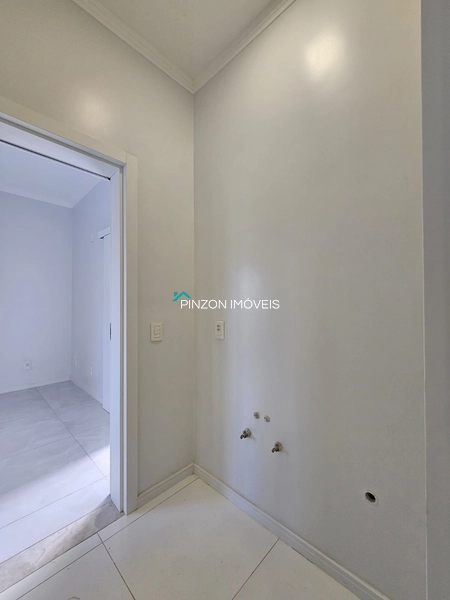 CASA COM 03 DORMITÓRIOS E PISCINA NO BALNEÁRIO VISTA ALEGRE: 19ª foto da galeria de imagens do imóvel