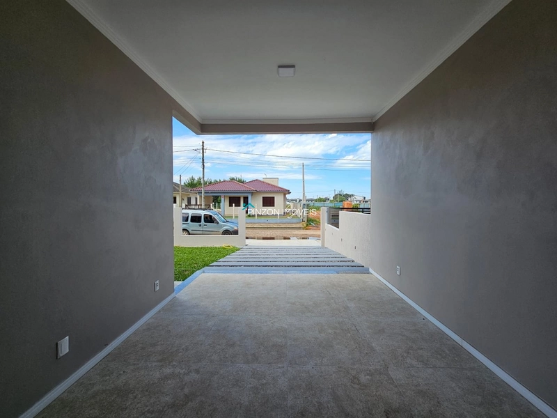 CASA COM 03 DORMITÓRIOS E PISCINA NO BALNEÁRIO VISTA ALEGRE: 7ª foto da galeria de imagens do imóvel