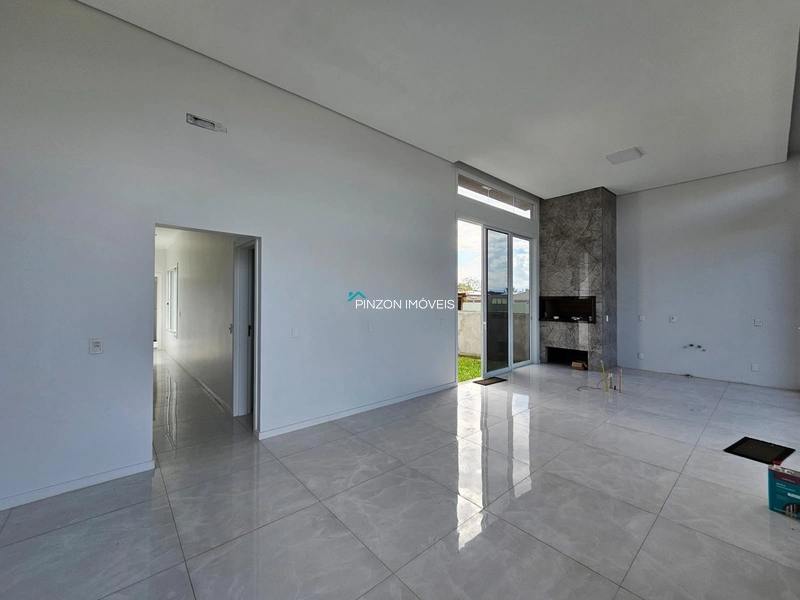 CASA COM 03 DORMITÓRIOS E PISCINA NO BALNEÁRIO VISTA ALEGRE: 11ª foto da galeria de imagens do imóvel