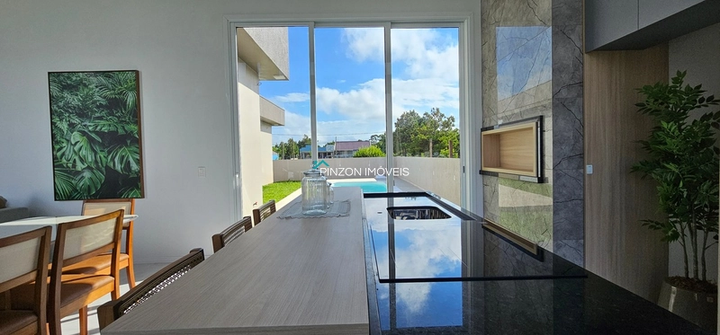 CASA COM 03 DORMITÓRIOS E PISCINA NO BALNEÁRIO VISTA ALEGRE: 12ª foto da galeria de imagens do imóvel